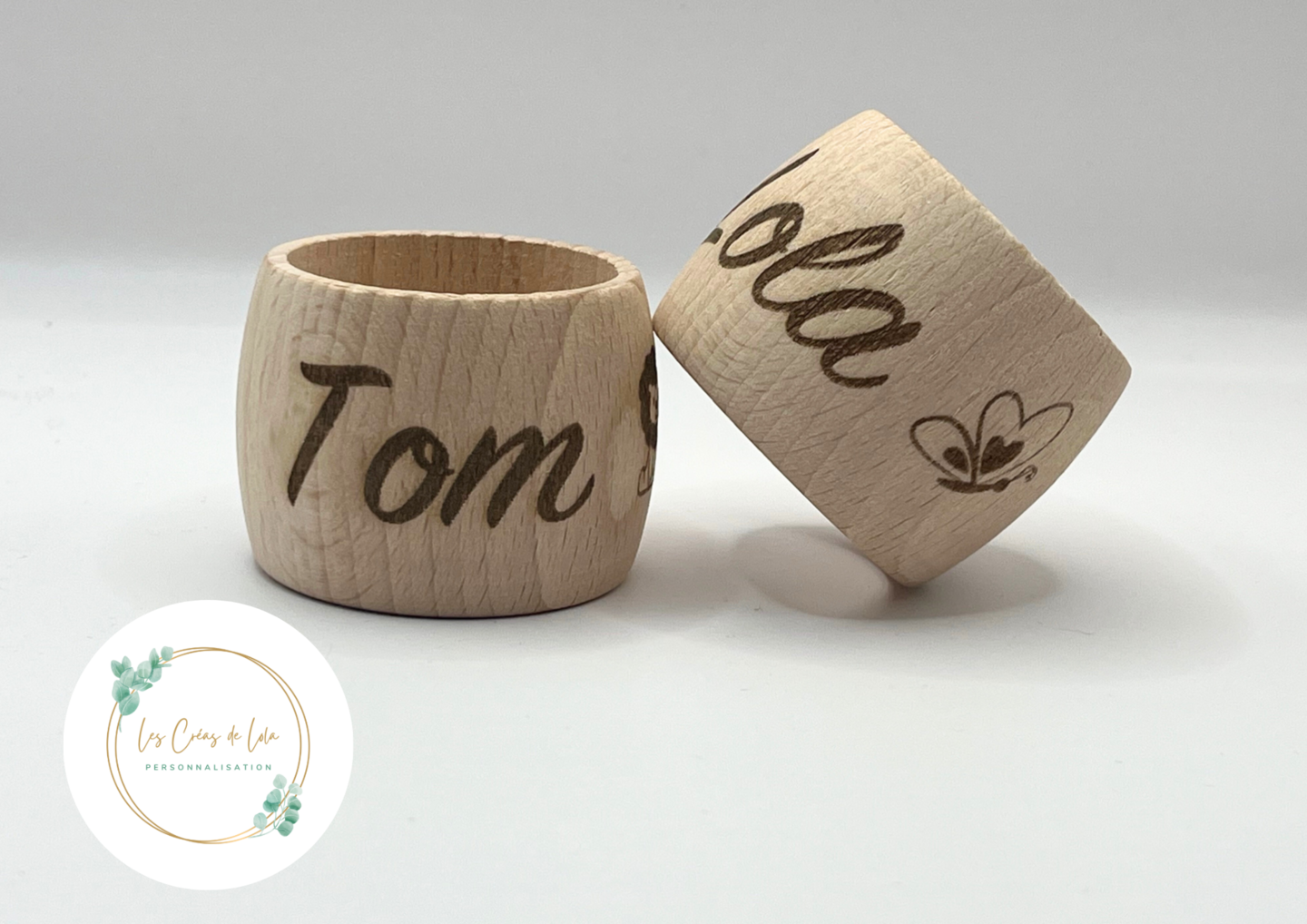 Rond de serviette en bois du Jura personnalisée